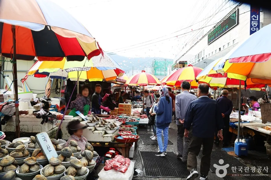 A03448_부산_중구_용두산 자갈치 관광특구 (11)