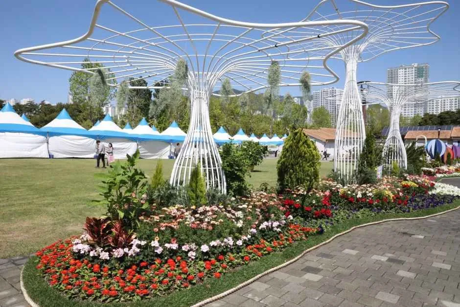 2026 제6회 부산봄꽃전시회 (2).jpg