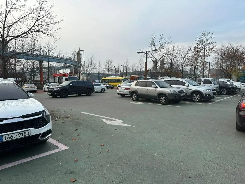 월미공원 월미전망대_화장실 건물내 장애인 화장실 내부 모습