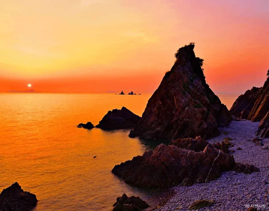 황금산 (3)