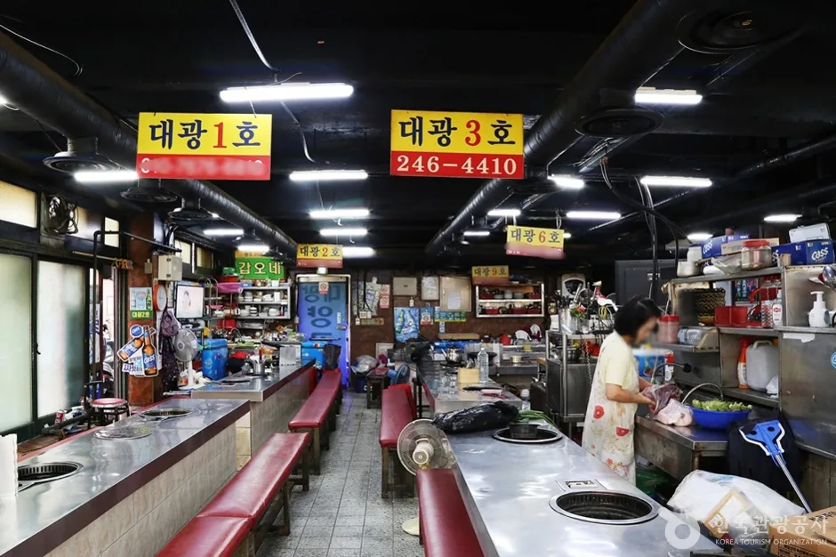 A03453_부산_중구_부산 자갈치 양곱창 골목 (1)